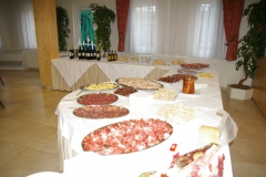 MP (81)_3